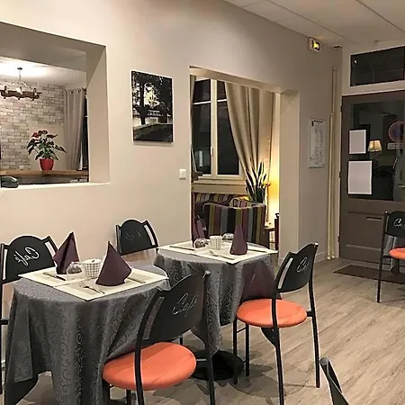 Les Iris Отель 2*