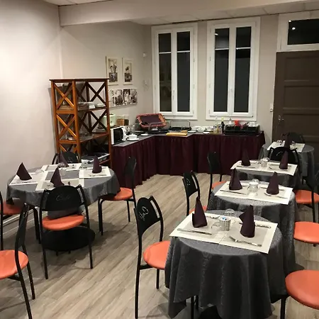 Les Iris 雷安德利斯